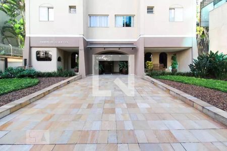 Apartamento à venda com 80m², 2 quartos e 1 vaga Apartamento à venda com 80m², 2 quartos e 1 vagaFachada