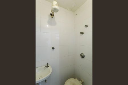Apartamento à venda com 80m², 2 quartos e 1 vaga Apartamento à venda com 80m², 2 quartos e 1 vagaBanheiro de serviço