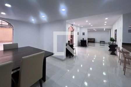 Apartamento à venda com 80m², 2 quartos e 1 vaga Apartamento à venda com 80m², 2 quartos e 1 vagaÁrea comum - Salão de festas