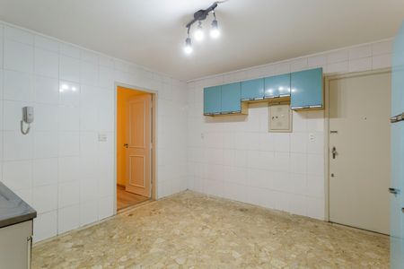 Apartamento à venda com 80m², 2 quartos e 1 vaga Apartamento à venda com 80m², 2 quartos e 1 vagaCozinha