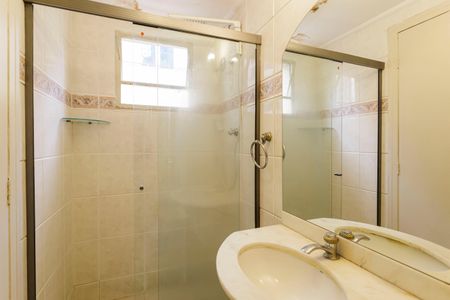 Apartamento à venda com 80m², 2 quartos e 1 vaga Apartamento à venda com 80m², 2 quartos e 1 vagaBanheiro da Suíte 2