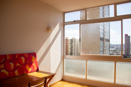 Apartamento para alugar com 148m², 3 quartos e sem vagaQuarto