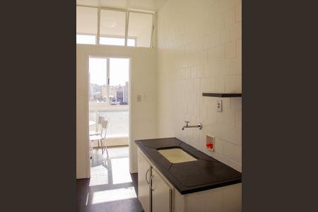 Apartamento para alugar com 148m², 3 quartos e sem vagaCozinha