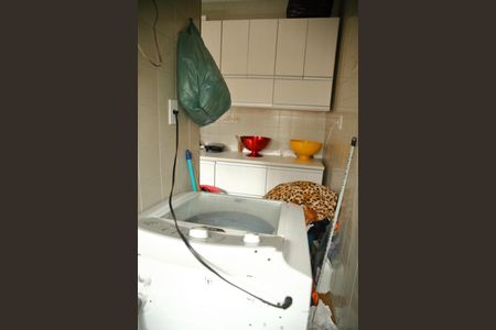 Apartamento à venda com 71m², 2 quartos e 1 vagaÁrea de Serviço