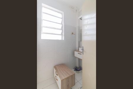 Apartamento para alugar com 100m², 3 quartos e sem vaga Apartamento para alugar com 100m², 3 quartos e sem vagaBanheiro Social