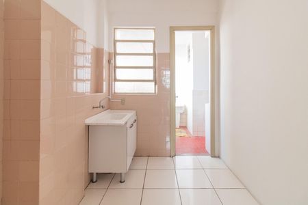Apartamento para alugar com 100m², 3 quartos e sem vaga Apartamento para alugar com 100m², 3 quartos e sem vagaCozinha e Área de Serviço