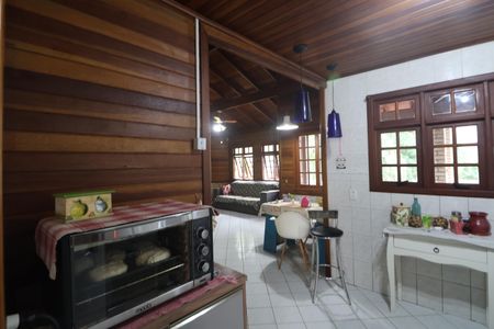 Casa à venda com 102m², 2 quartos e 1 vagaCozinha