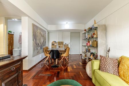 Apartamento à venda com 72m², 2 quartos e 1 vagaSala