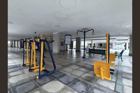 Apartamento à venda com 72m², 2 quartos e 1 vagaÁrea comum