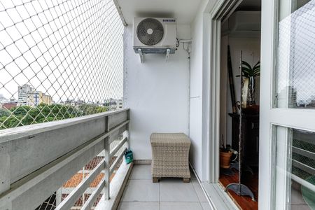 Apartamento à venda com 72m², 2 quartos e 1 vagaSacada