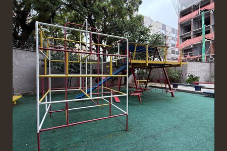 Apartamento à venda com 72m², 2 quartos e 1 vagaÁrea comum - Playground