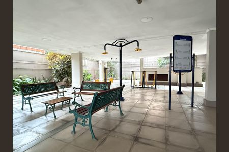 Apartamento à venda com 72m², 2 quartos e 1 vagaÁrea comum