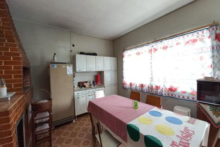 Casa à venda com 260m², 4 quartos e 2 vagas Casa à venda com 260m², 4 quartos e 2 vagasÁrea comum