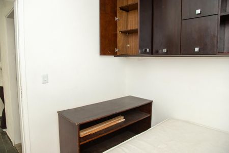 Casa à venda com 191m², 2 quartos e 2 vagas Casa à venda com 191m², 2 quartos e 2 vagasQuarto de Serviço