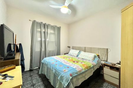 Casa à venda com 190m², 3 quartos e 2 vagas Casa à venda com 190m², 3 quartos e 2 vagasSuite