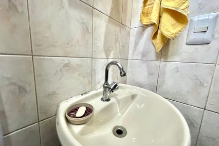 Casa à venda com 190m², 3 quartos e 2 vagas Casa à venda com 190m², 3 quartos e 2 vagasEdícula