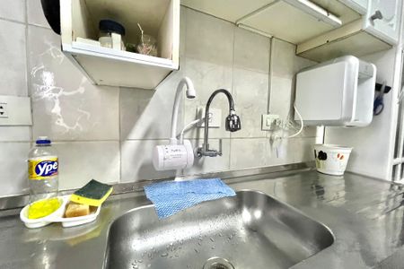 Casa à venda com 190m², 3 quartos e 2 vagas Casa à venda com 190m², 3 quartos e 2 vagasCozinha