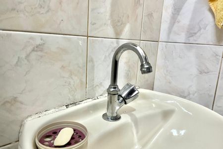 Casa à venda com 190m², 3 quartos e 2 vagas Casa à venda com 190m², 3 quartos e 2 vagasEdícula