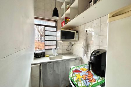Casa à venda com 190m², 3 quartos e 2 vagas Casa à venda com 190m², 3 quartos e 2 vagasEdícula