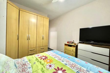 Casa à venda com 190m², 3 quartos e 2 vagas Casa à venda com 190m², 3 quartos e 2 vagasSuite