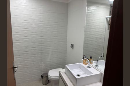 Apartamento à venda com 103m², 4 quartos e 1 vaga Apartamento à venda com 103m², 4 quartos e 1 vagaBanheiro Social
