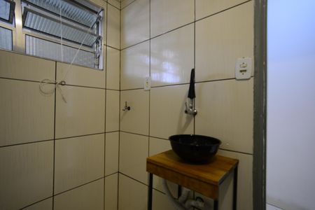Apartamento à venda com 33m², 1 quarto e sem vagaBanheiro