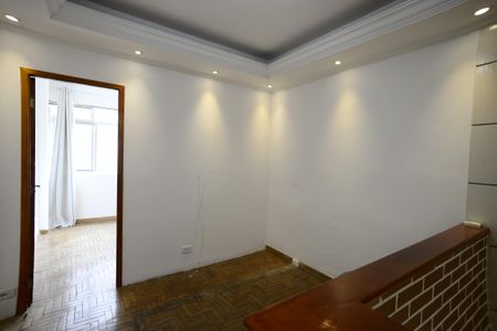 Apartamento à venda com 33m², 1 quarto e sem vagaSala