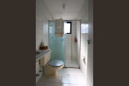 Apartamento à venda com 56m², 2 quartos e 1 vaga Apartamento à venda com 56m², 2 quartos e 1 vagaBanheiro