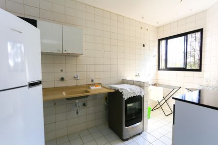 Apartamento à venda com 56m², 2 quartos e 1 vaga Apartamento à venda com 56m², 2 quartos e 1 vagaCozinha