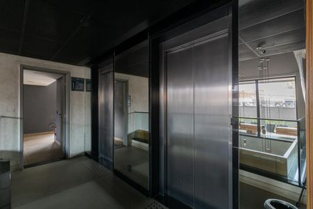 Studio à venda com 26m², 1 quarto e 1 vagaHall Elevadores