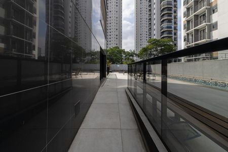 Studio à venda com 26m², 1 quarto e 1 vagaÁrea comum - Piscina