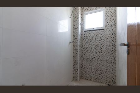 Apartamento para alugar com 43m², 2 quartos e sem vaga Apartamento para alugar com 43m², 2 quartos e sem vagaBanheiro