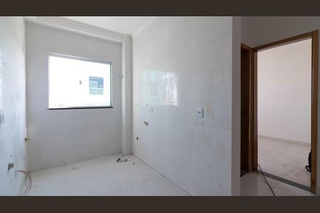 Apartamento para alugar com 43m², 2 quartos e sem vaga Apartamento para alugar com 43m², 2 quartos e sem vagaCozinha e Área de Serviço