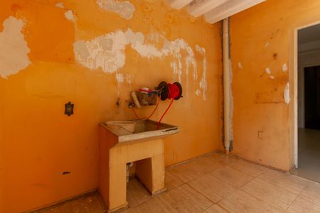 Casa à venda com 220m², 2 quartos e 4 vagas Casa à venda com 220m², 2 quartos e 4 vagasÁrea de Serviço