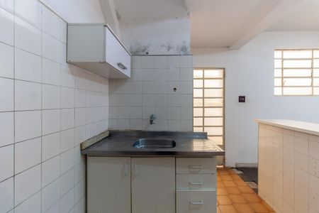 Casa à venda com 220m², 2 quartos e 4 vagas Casa à venda com 220m², 2 quartos e 4 vagasCasa 2 - Cozinha