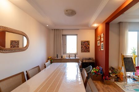 Apartamento à venda com 187m², 3 quartos e 2 vagas Apartamento à venda com 187m², 3 quartos e 2 vagasSala de Jantar