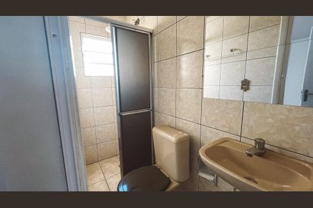 Casa à venda com 239m², 3 quartos e 1 vaga Casa à venda com 239m², 3 quartos e 1 vagaBanheiro da Suíte