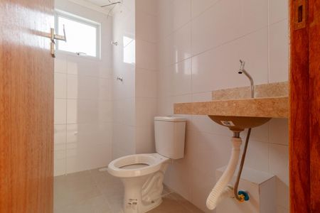 Apartamento à venda com 44m², 2 quartos e sem vaga Apartamento à venda com 44m², 2 quartos e sem vagaBanheiro