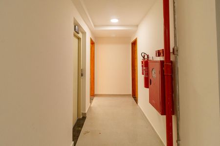 Apartamento à venda com 44m², 2 quartos e sem vaga Apartamento à venda com 44m², 2 quartos e sem vagaÁrea comum