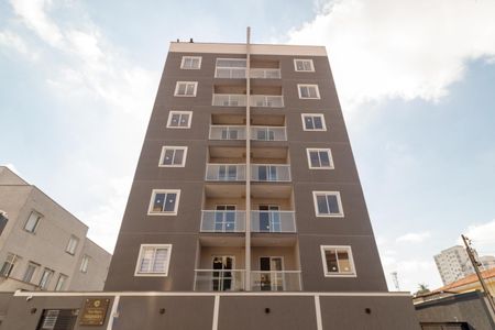 Apartamento à venda com 44m², 2 quartos e sem vaga Apartamento à venda com 44m², 2 quartos e sem vagaFachada