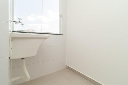 Apartamento à venda com 44m², 2 quartos e sem vaga Apartamento à venda com 44m², 2 quartos e sem vagaÁrea de Serviço