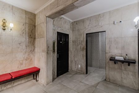 Apartamento à venda com 270m², 5 quartos e 1 vagaElevador