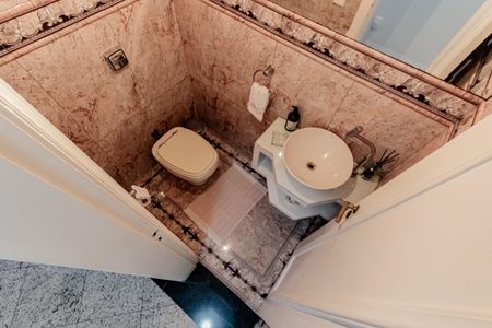 Apartamento à venda com 270m², 5 quartos e 1 vagaLavabo