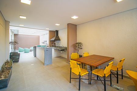 Apartamento à venda com 39m², 2 quartos e sem vaga Apartamento à venda com 39m², 2 quartos e sem vagaÁrea comum - Churrasqueira