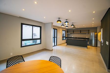 Apartamento à venda com 39m², 2 quartos e sem vaga Apartamento à venda com 39m², 2 quartos e sem vagaÁrea comum - Salão de festas