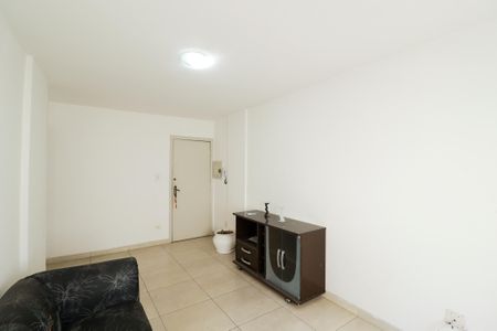 Apartamento à venda com 72m², 2 quartos e 1 vagaSala