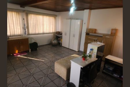 Casa à venda com 159m², 2 quartos e 2 vagas Casa à venda com 159m², 2 quartos e 2 vagasSala 2