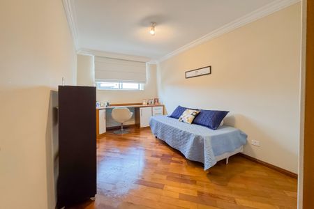 Apartamento à venda com 200m², 3 quartos e 1 vaga Apartamento à venda com 200m², 3 quartos e 1 vagaQuarto 1