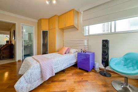Apartamento à venda com 200m², 3 quartos e 1 vaga Apartamento à venda com 200m², 3 quartos e 1 vagaSuíte 2