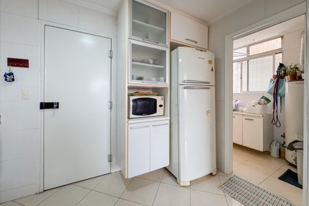 Apartamento à venda com 200m², 3 quartos e 1 vaga Apartamento à venda com 200m², 3 quartos e 1 vagaCozinha